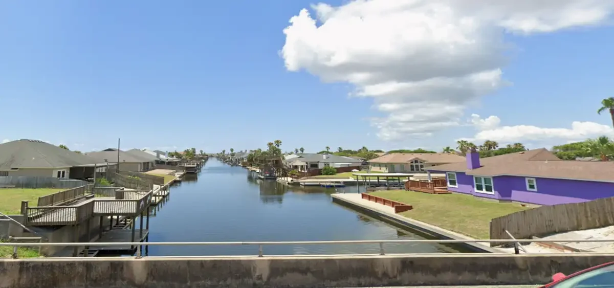 canal from white cap